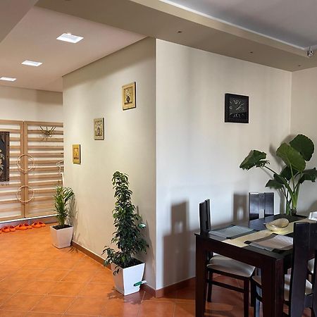 City Center Apartment Galeria Тирана Екстер'єр фото
