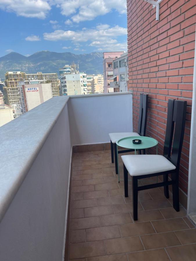 City Center Apartment Galeria Тирана Екстер'єр фото