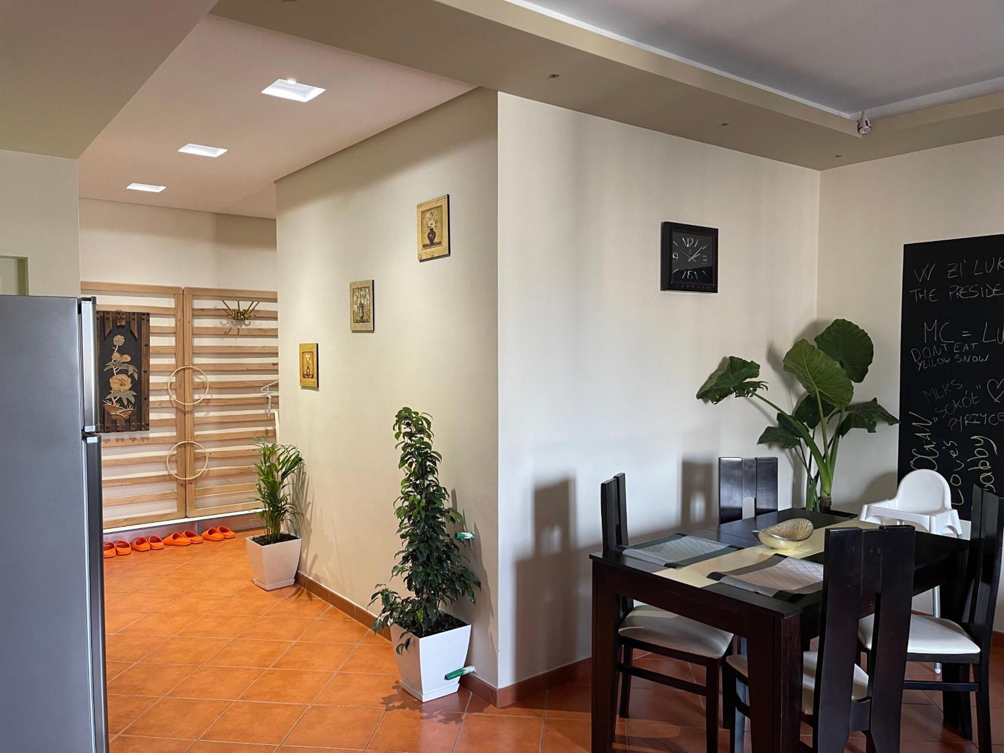 City Center Apartment Galeria Тирана Екстер'єр фото