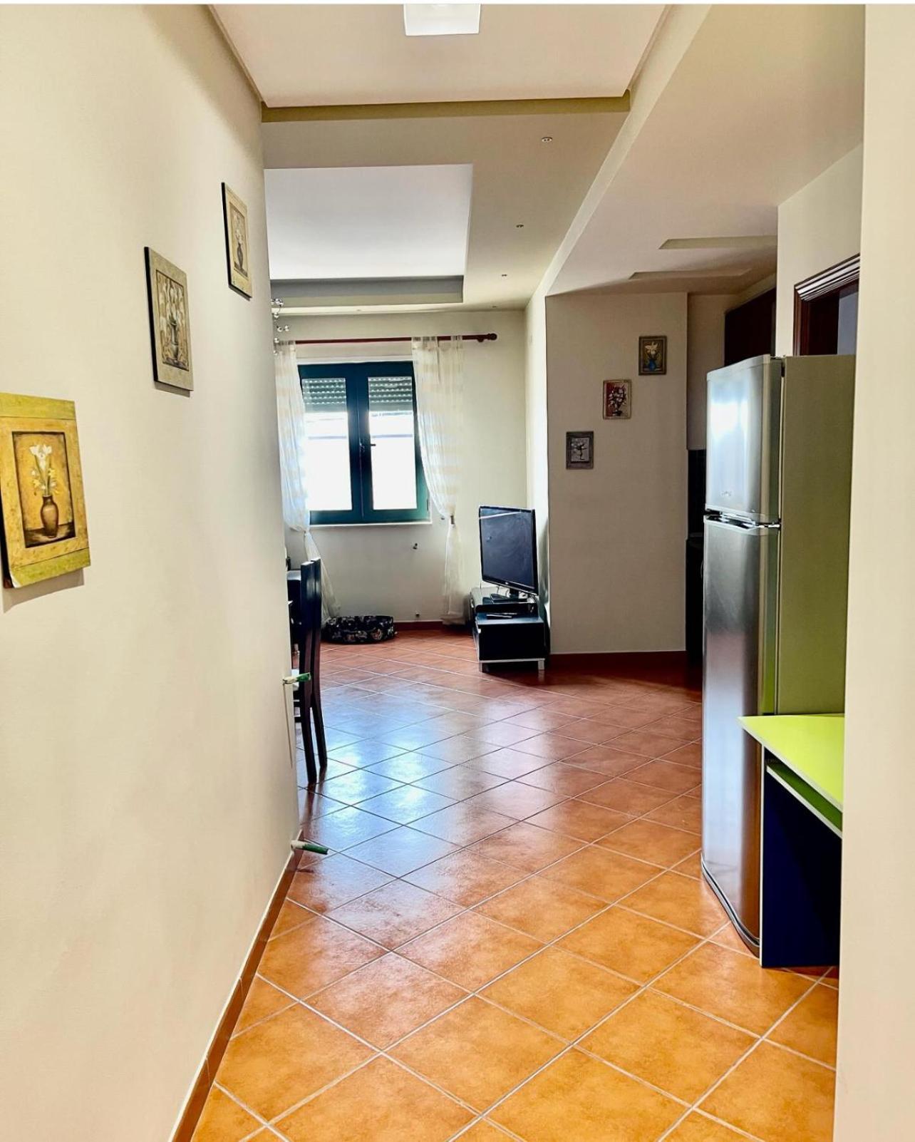 City Center Apartment Galeria Тирана Екстер'єр фото