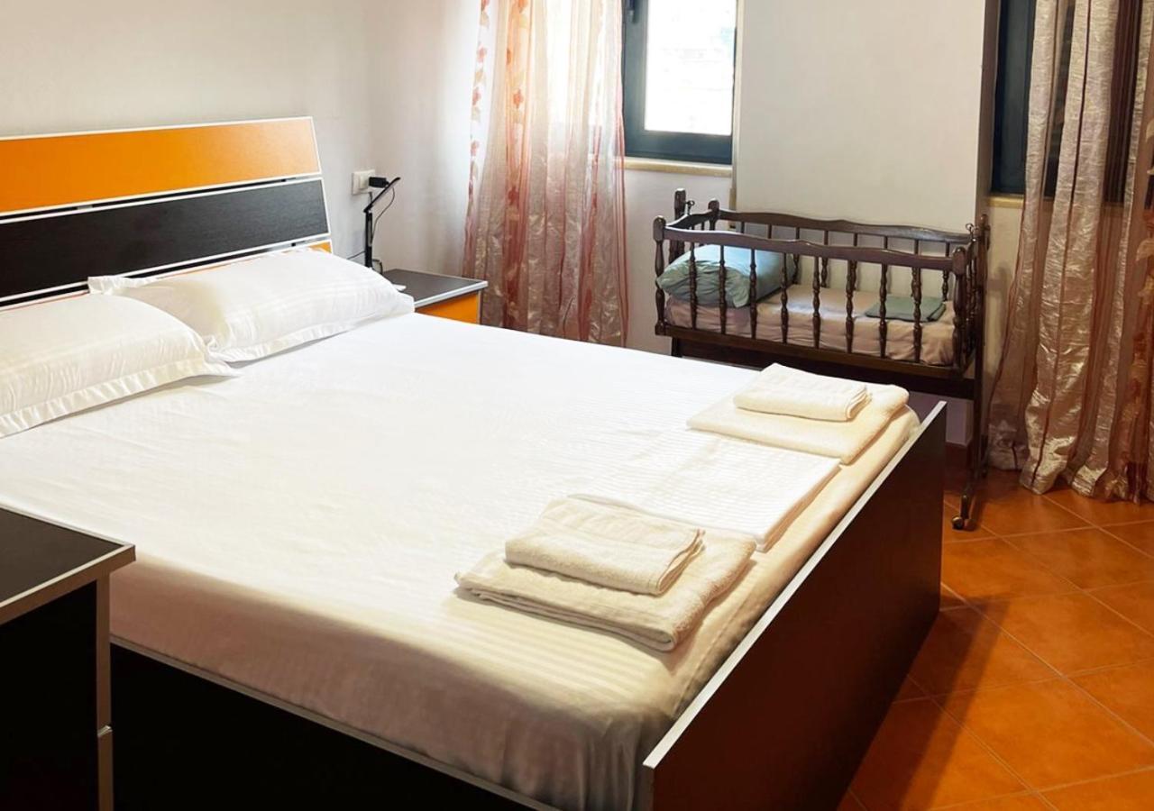 City Center Apartment Galeria Тирана Екстер'єр фото